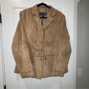 Elegant Camel Suede Blazer